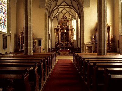 048 Kirche innen 1975