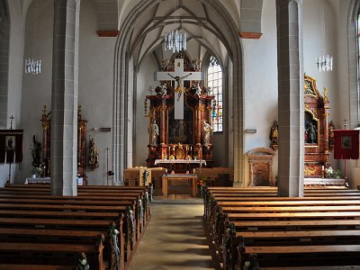 049 Kirche innen 2007