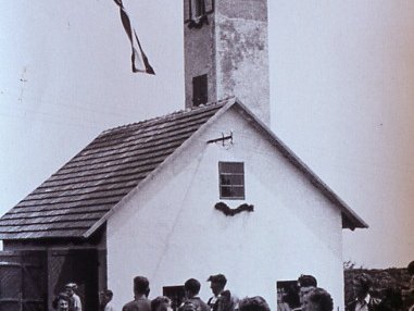 122 Feuerwehrhaus Oberbairing 1970