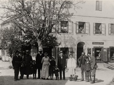 Kaufhaus Winkler 1927 mit Gemeindeamt