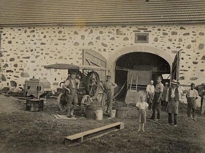 01 Maschinendreschen in Kulm um 1933